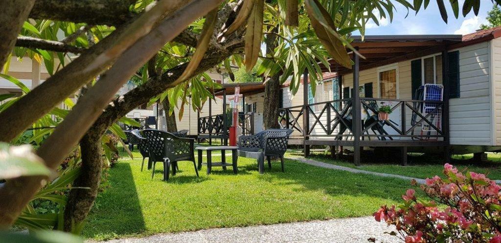 Camping Parisi Baveno Luaran gambar